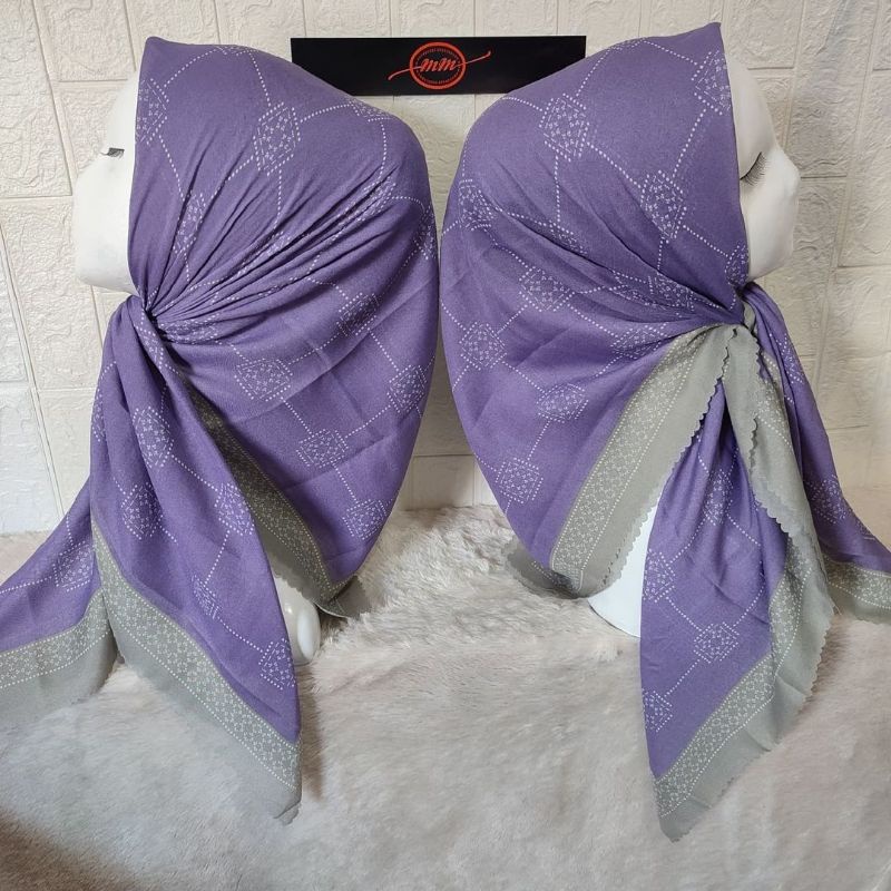 KRUDUNG DENAY SEGIEMPAT MOTIF LUNNA LILAC