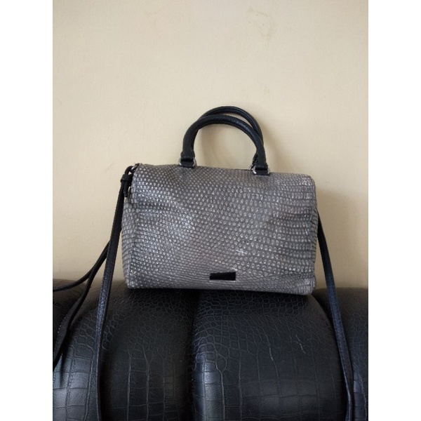 tas rouge & lounge