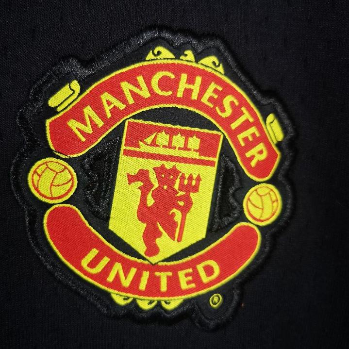 Serbuuuu.. Jaket Manchester United Anthem ZNE JAKET MUFC JAKET MAN UNITED JAKET HOODIE ZNE MANCHESTE