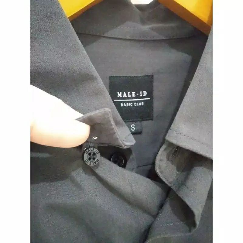 PRELOVED KEMEJA MALE.ID