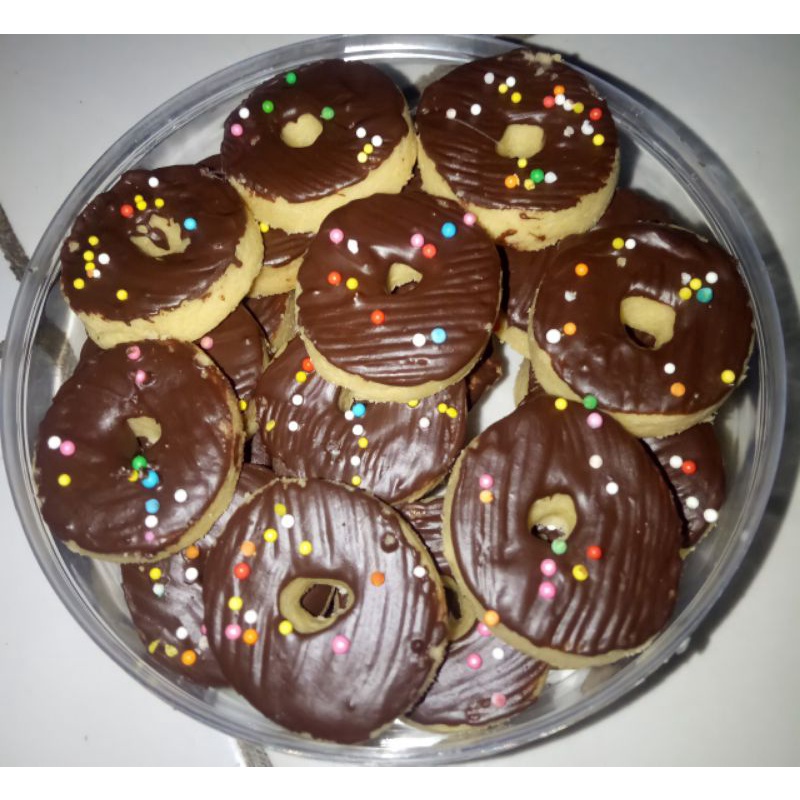 

ANEKA KUE KERING COOKIES LEBARAN DONAT MINI COOKIES,SAGU COKLAT