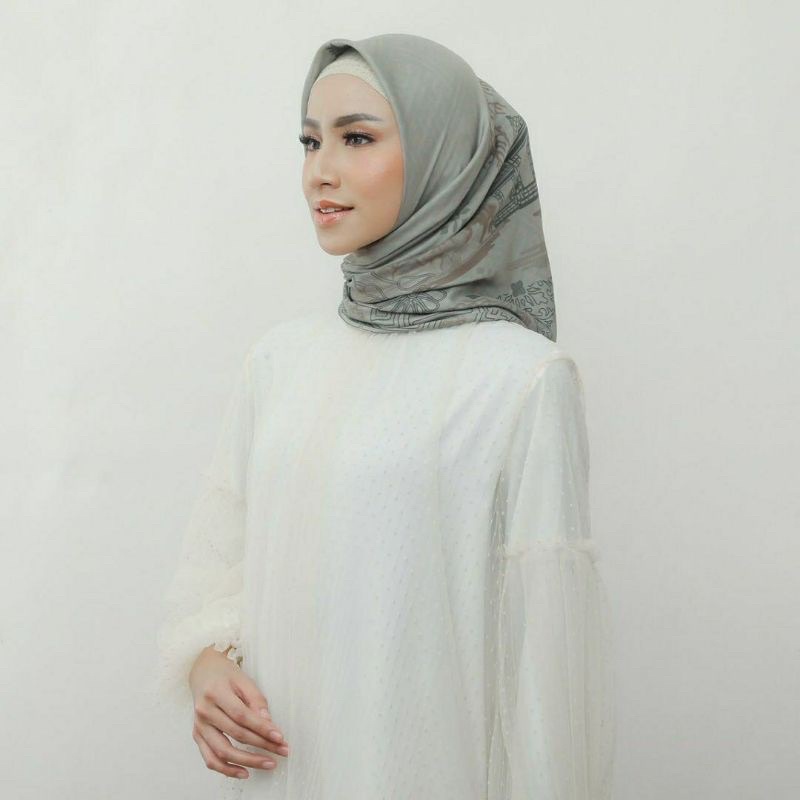 Janma Scarf Series 2 by Restu Anggraini