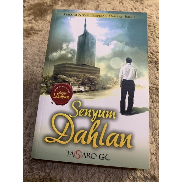 [NEW] Novel Senyum Dahlan