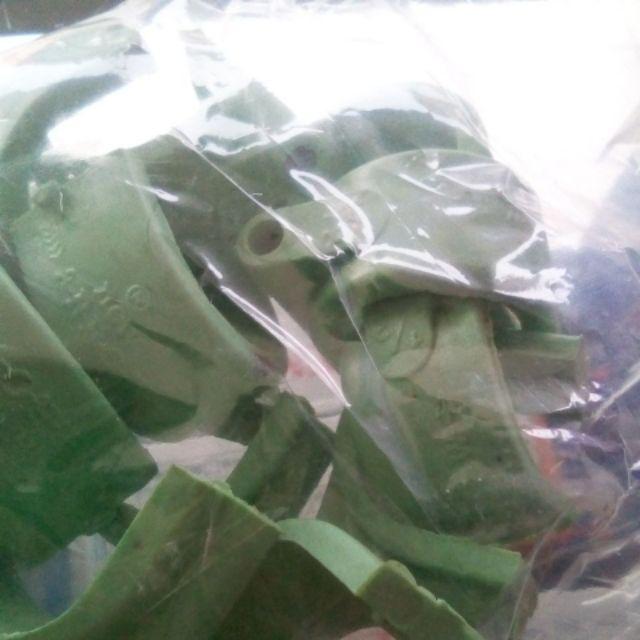 Klem Pipa Air Pvc 0.5 Inch 1 Per 2 Inch