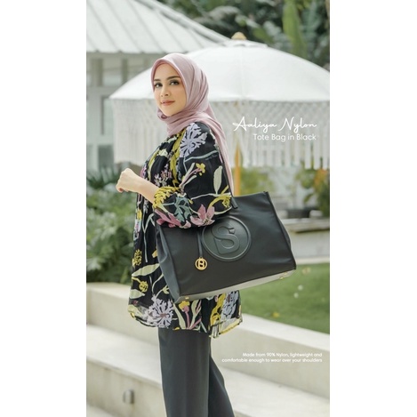 Aaliya Nylon Tote Bag Buttonscarves Black