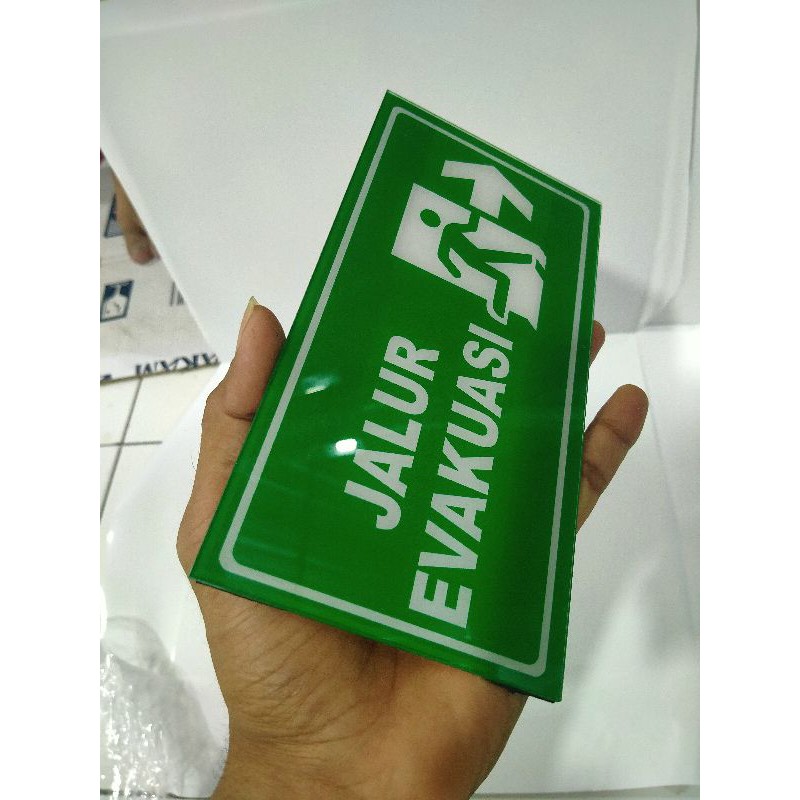 

acrylic rambu evakuasi jalur