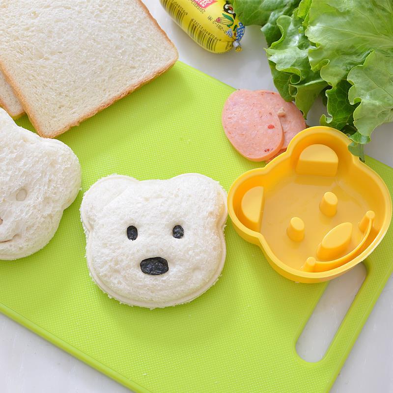 Cetakan Kue Roti Sandwich Bentuk Beruang Kecil Timbul DIY