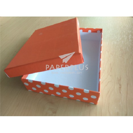 

Kotak Kado / Kotak Hadiah / Gift Box Persegi Panjang Polkadot Orange