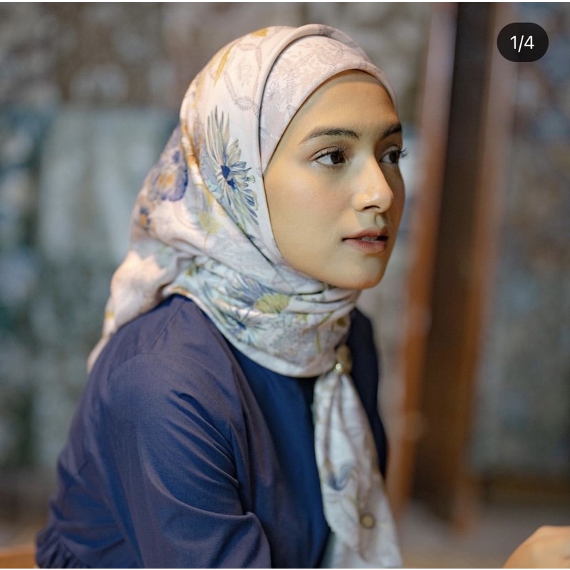 Sandhya Scarf - Pearl by Heaven Lights