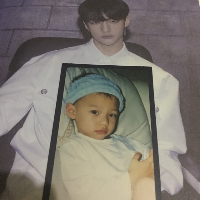 Hyunjin Childhood Photocard