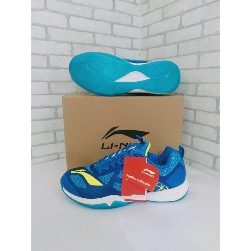 SEPATU BADMINTON LINNING CLOUD ACE G6