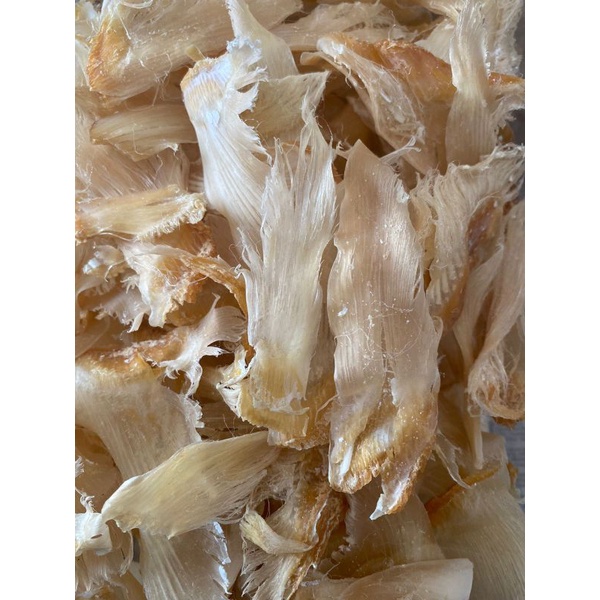 

Sirip Ikan Hiu Atas 250g (Ng Chi)
