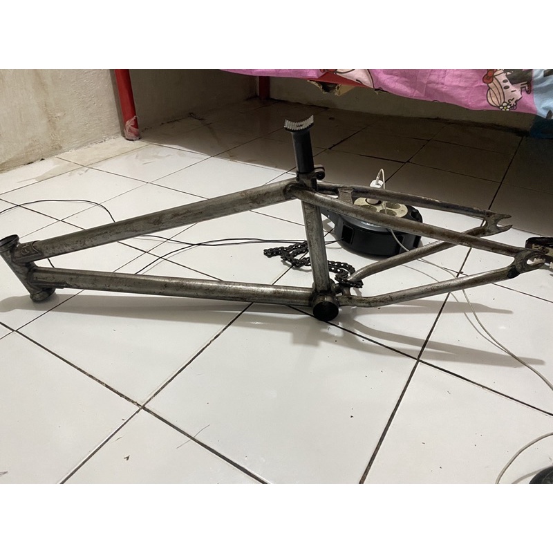 Frame cult 2 short signature seanricany