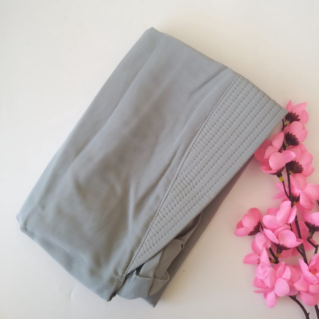 Jilbab Instan Ceruty 2 Layer Oval Jumbo Polos/Khimar Ceruty Sayana-Abu sedang