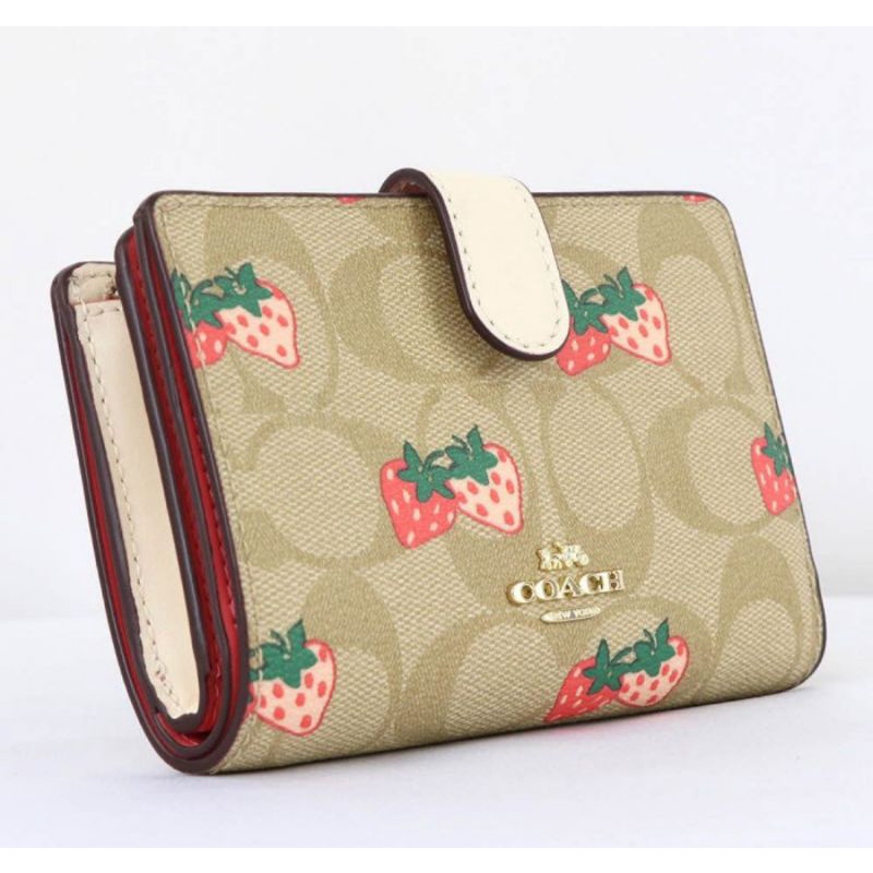 Coach Medium Corner Zip Wallet In Signature With Strawberry (C91838)