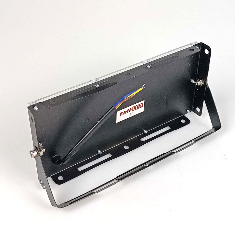 lampu sorot super terang 4500lumen 50w dengan 100 panel LED dan sudah waterproof