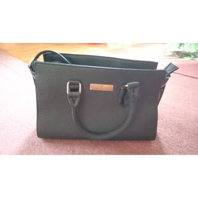 Tas hitam sophie martin paris cewek seken/bekas masih bagus
