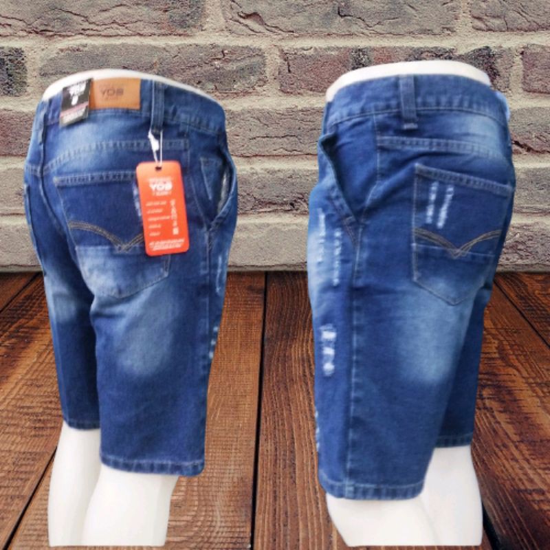 CELANA PENDEK JEANS PRIA MODEL SOBEK