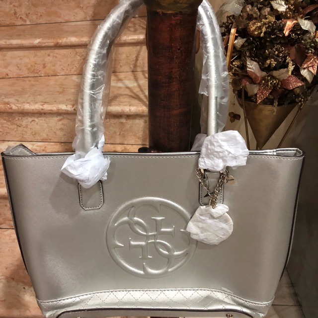 GUESS SILVER BAG