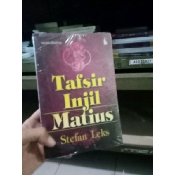 BUKU TAFSIR INJIL MATIUS