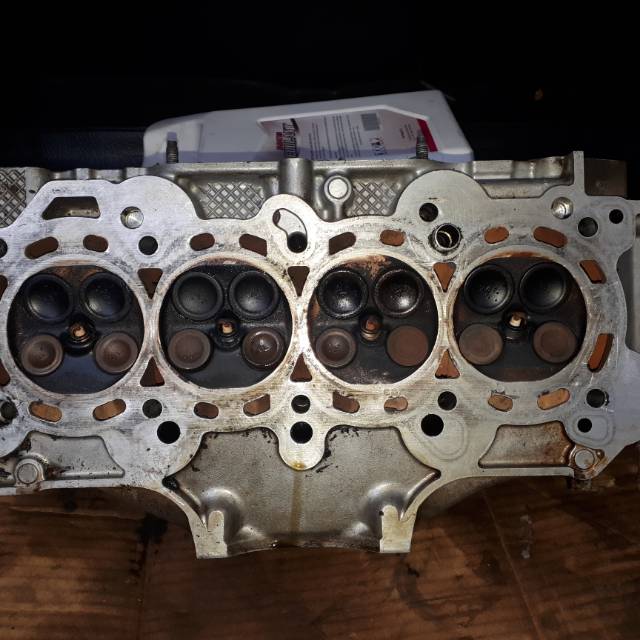 Cylinder head jazz rs 2011
