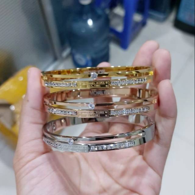 GELANG POLOS PREMIUM BERLAPISKAN EMAS/GELANG GOLD ROSEGOLD SILVER/GELANG BANGLE POLOS WANITA TITANIUM