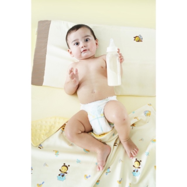 Babybee Sloped Pillow Plus - Bantal bayi