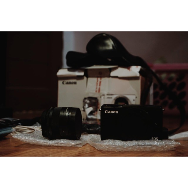 Kamera Mirrorless Canon M10 Kit Black