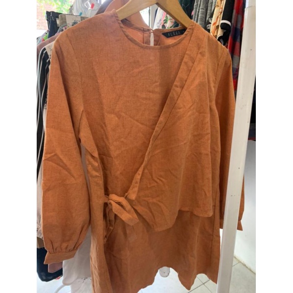 tunik Aleza the label size M (with deffect)