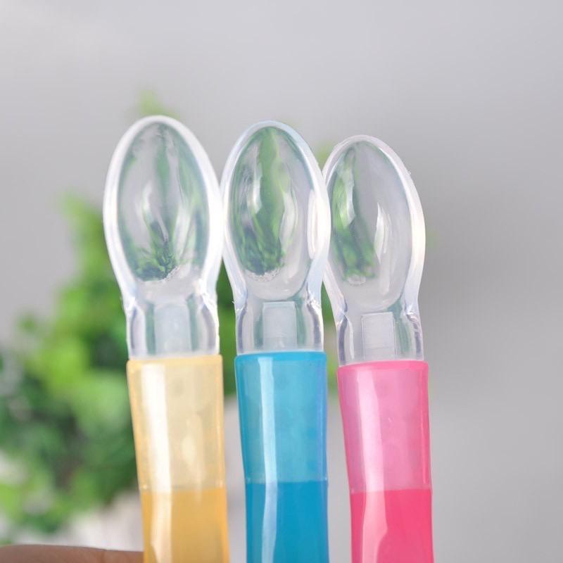 Silicone Spoon / Sendok Silikon Bayi Lembut