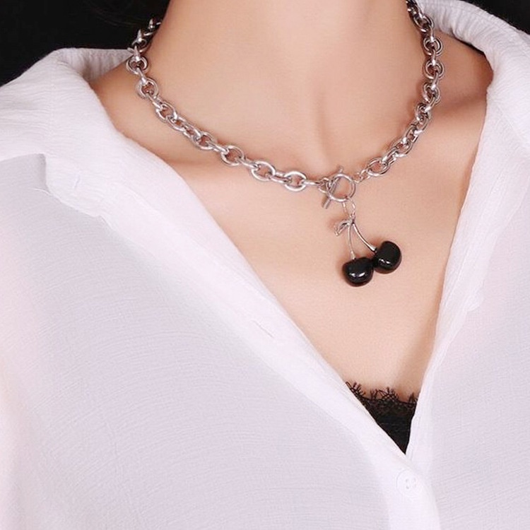 Online influencer klavikula rantai ins angin dingin black cherry kalung fashion wanita kalung hip ho