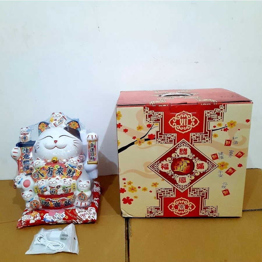 MANEKI KUCING LUCKY PAJANGAN KUCING MANEKI NEKO KADO