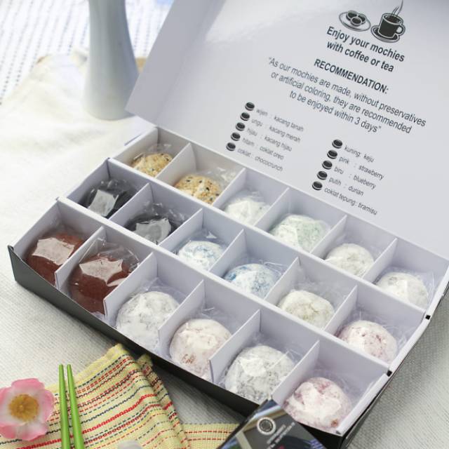 

Mochi Sakura Big Box (isi 18 pcs)