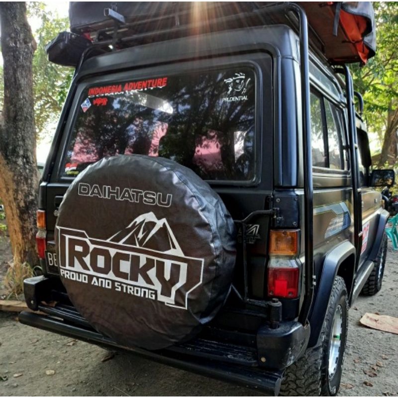 Cover ban serep Sarung ban mobil Daihatsu Taft Rocky
