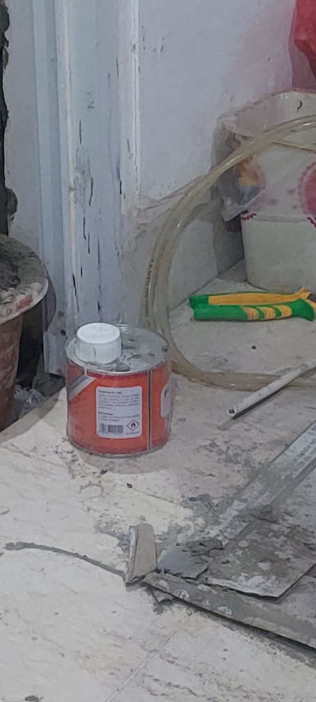 Lem Pipa Adhefix Super Kaleng 400 Gram