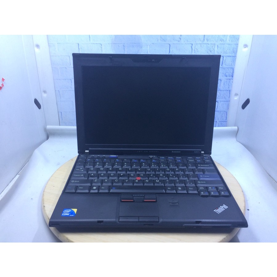 THINKPAD LENOVO X201i I3 M370 320GB HDD 4GB RAM MURAH