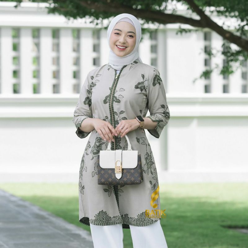 Rosa Ijo Tunik Batik Wanita Lengan 3/4 Kemeja Panjang Cewek Baju Kerja Trendy Casual Modern