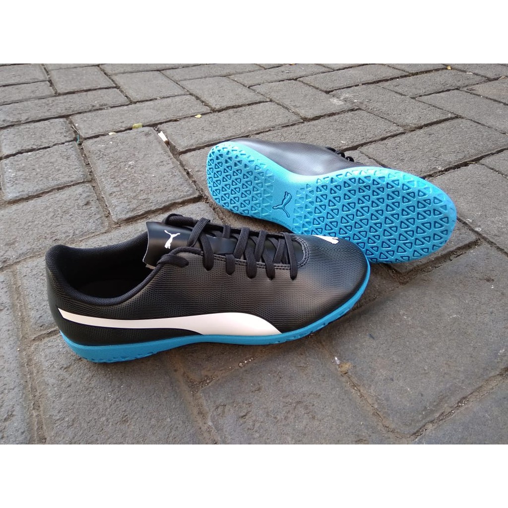 Sepatu futsal Puma Rapido IT