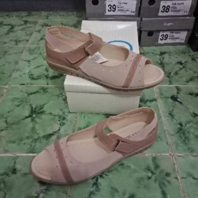  Sandal  nevada  Shopee Indonesia