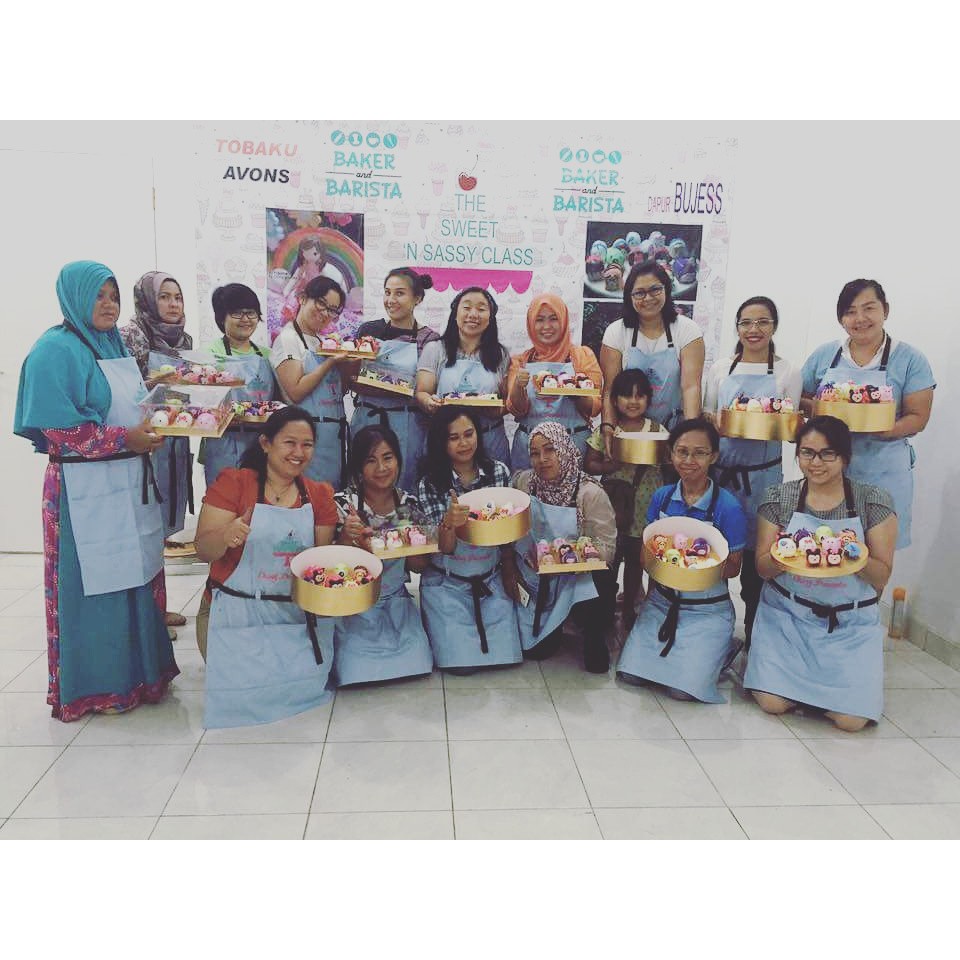 Celemek / Apron Cake Style Dewasa All Size