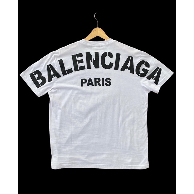 kaos balenciaga
