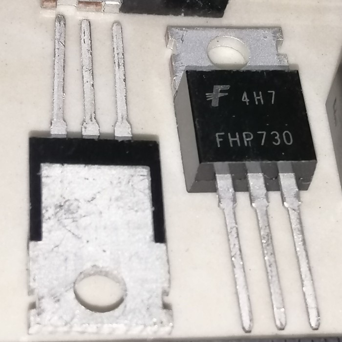 FHP730 FHP 730 N-Channel Mosfet 5,5A 400V To-220 Transistor FET