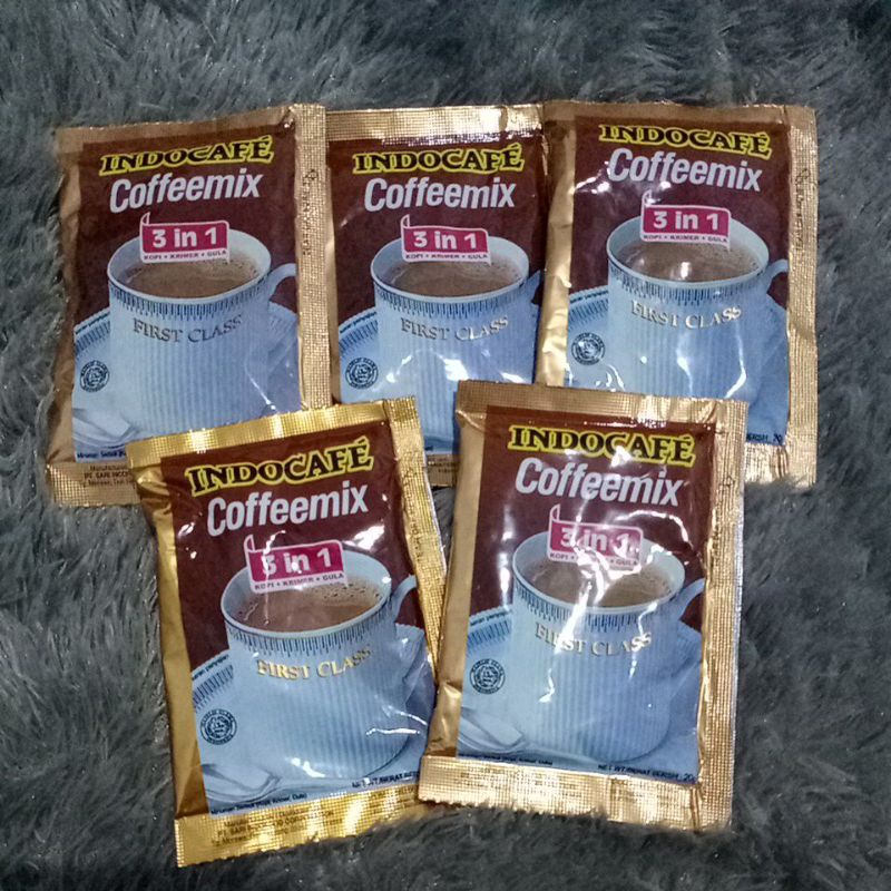 

kopi indocafe coffeemix 3in1