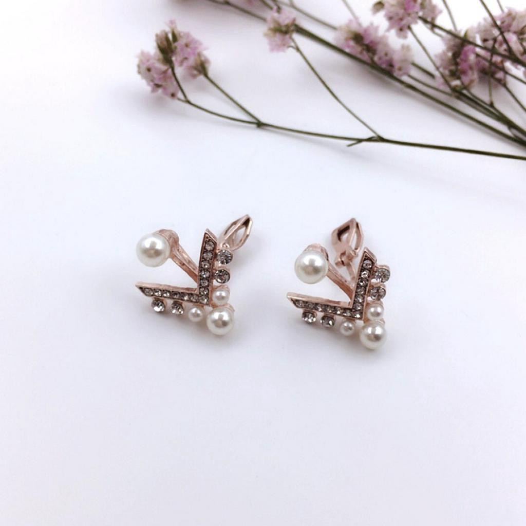 Anting Klip on Tanpa Tindik Bentuk V Hias Kristal Mutiara Gaya Korea Untuk Wanita