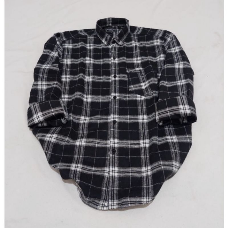 Kemeja Flanel Pria Kualitas Premium Lengan Panjang Size M - XL Unisex Exklusif (Distro) Flanel Super-Garistengahtipis