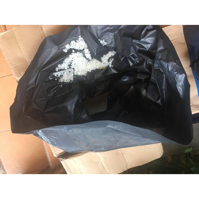 

Garam krosok atau kasar