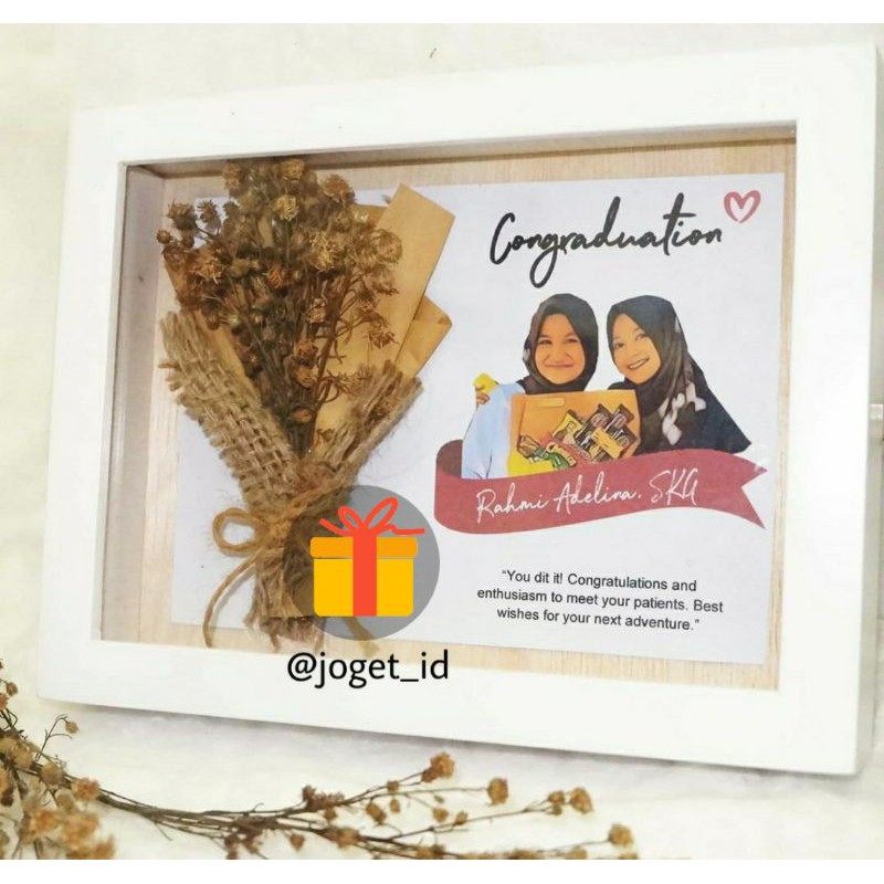 Hadiah Kado Wisuda Ulang Tahun Frame Figura Foto 3D Pop Up