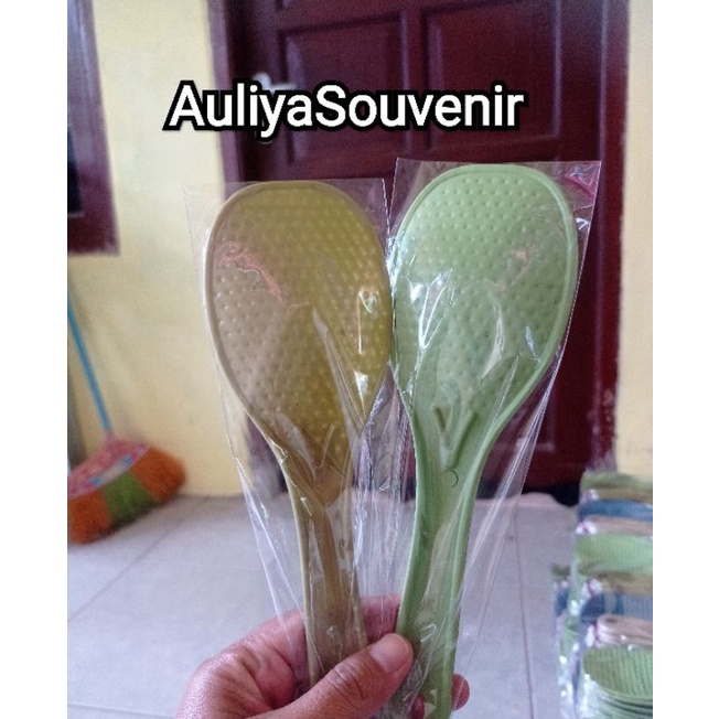 Souvenir Pernikahan Centong Nasi Plastik Souvenir Pernikahan Murah 100 PCS