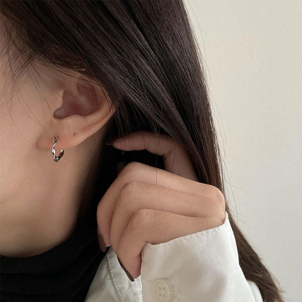 Anting Hoop Agustina Lingkaran Gadis Geometris Mencegah Alergi Elegan Simple Perhiasan Wanita