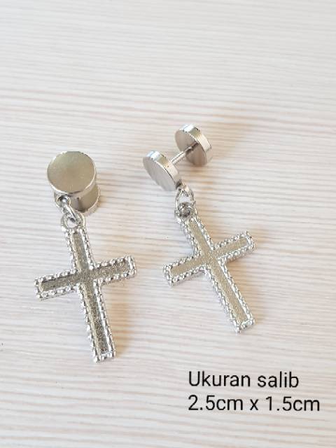 Anting tusuk / Anting jepit Salib / anting fashion salib / anting rohani